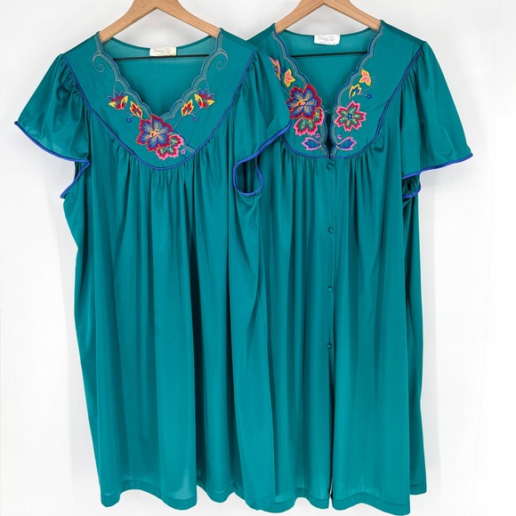 Vanity Fair Other - Vtg Vanity Fair XL Teal Floral Peignoir Set Made USA Antron Nylon Robe Gown EUC